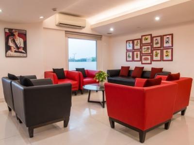 Hotel Red Fox By Lemon Tree Hotels, 3*