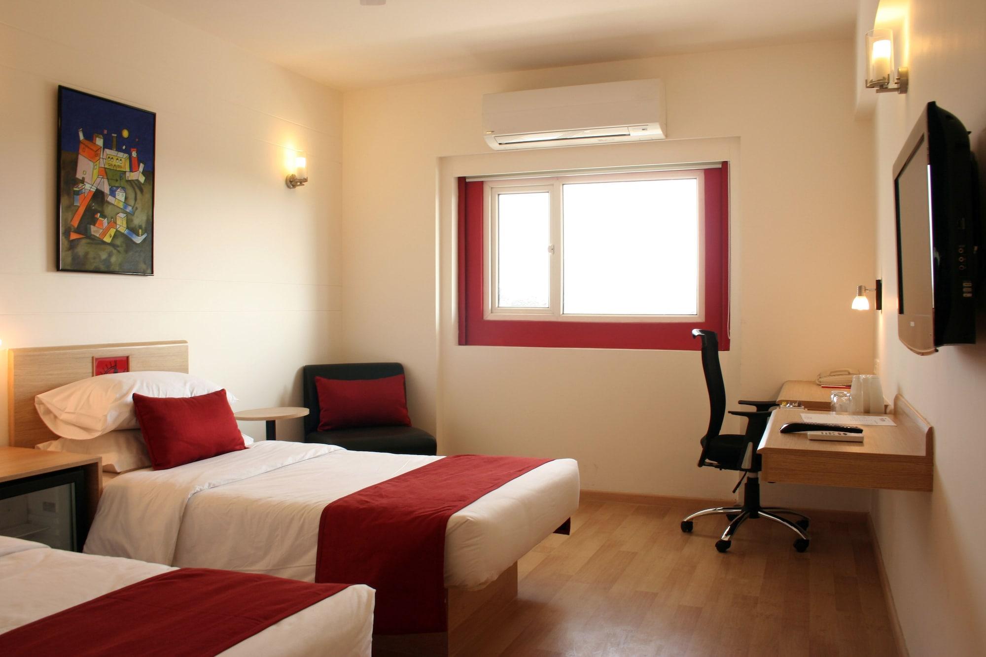 Red Fox By Lemon Tree Hotels, Hotel 3*