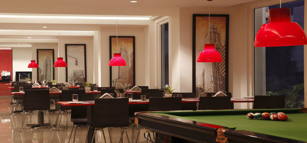 Hotel Red Fox By Lemon Tree Hotels, 3*